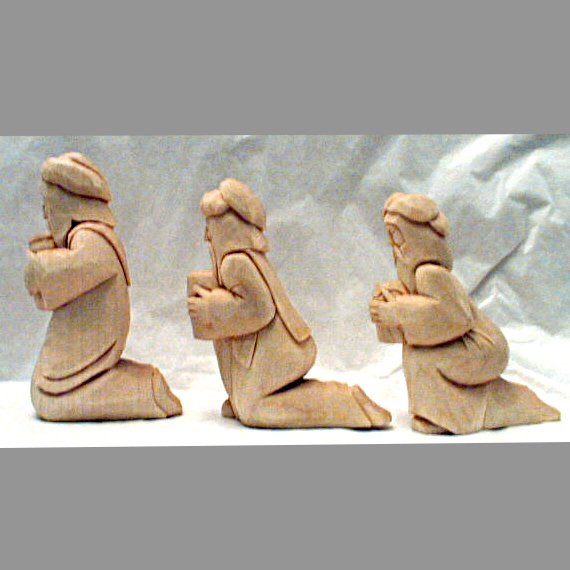 NativityWisemenKneeling2001